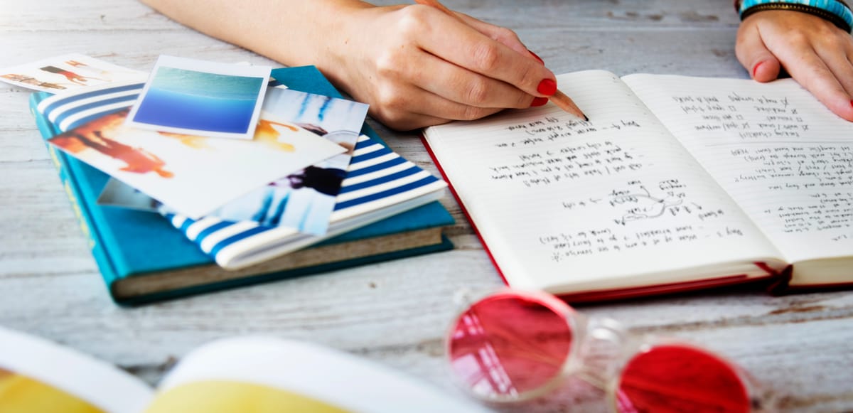 Cómo crear un cuaderno de viaje que preserve tus recuerdos