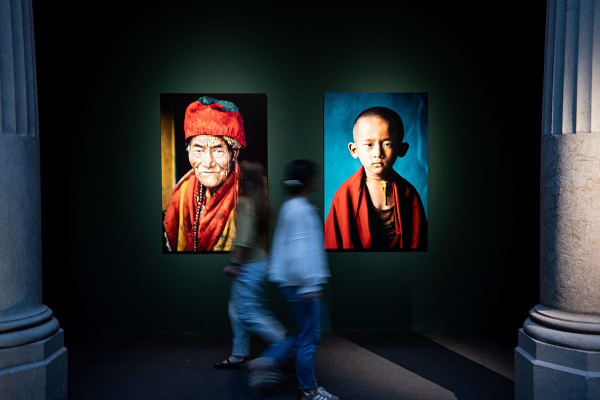 ICONS, la mirada de Steve McCurry en el Palau Martorell de Barcelona