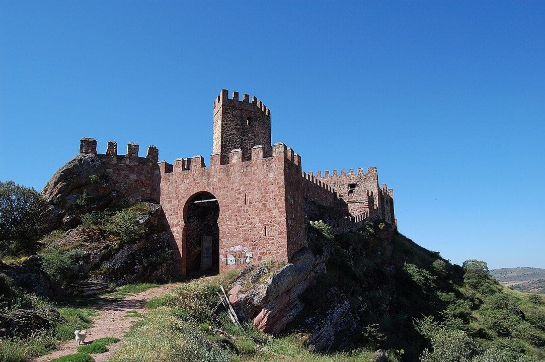 Turismo de misterio en España: 7 lugares con leyendas de fantasmas