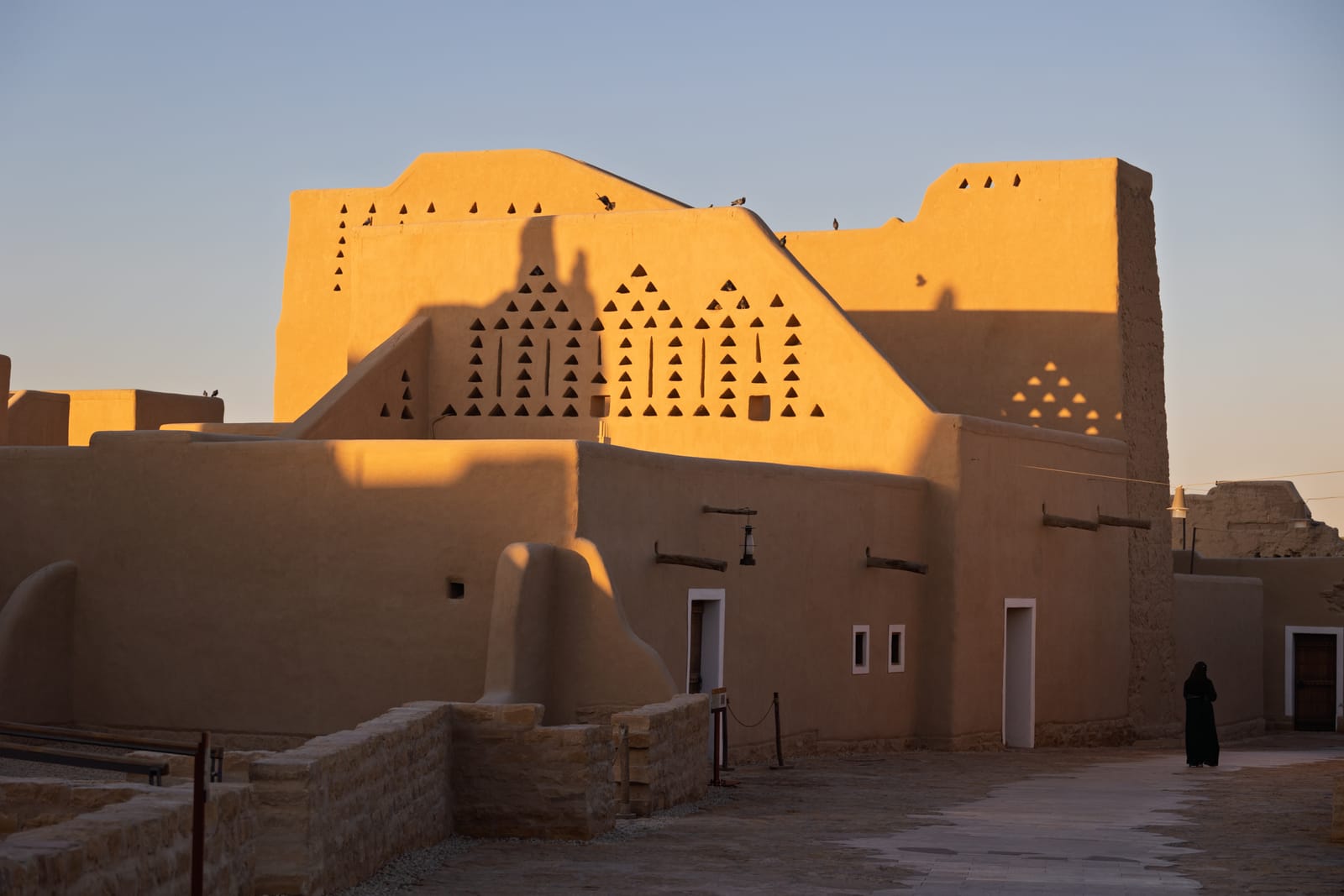 Diriyah, el origen de Arabia Saudí que resurge entre palacios de adobe y mucho lujo