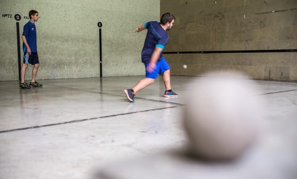 Pamplona apuesta por la Pelota Vasca para atraer turismo y proyectar su identidad