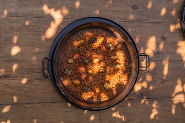 Una ruta por cinco restaurantes que resumen la gastronomía de Valencia