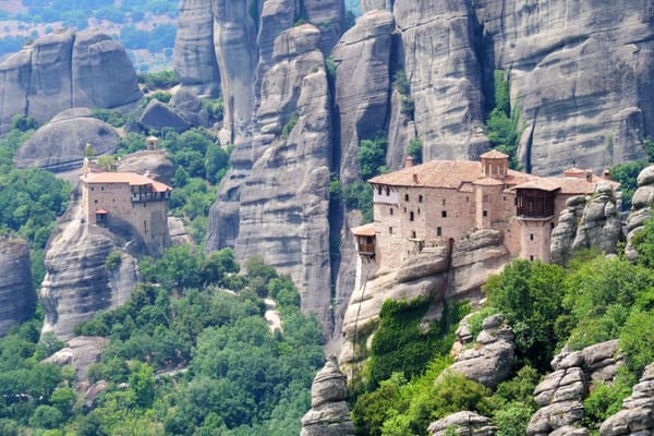 Meteora: ¿cuál es la historia de estos increíbles monasterios?