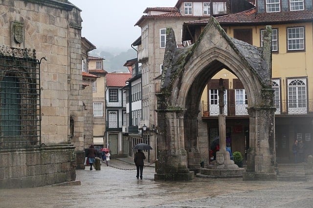 Guimarães.